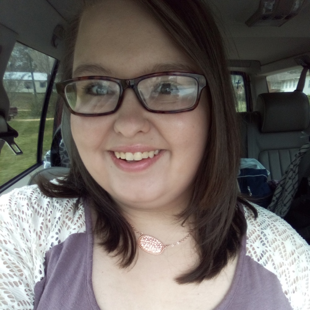 Meet your Posher, Haley